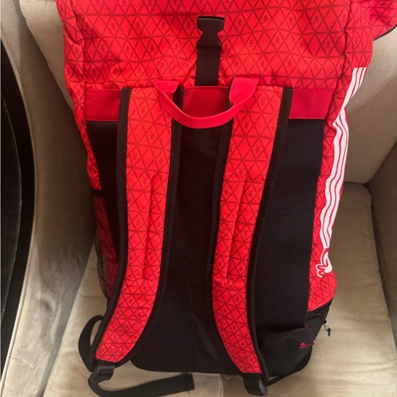 Red and Black Backpack - Picture 4 of 4